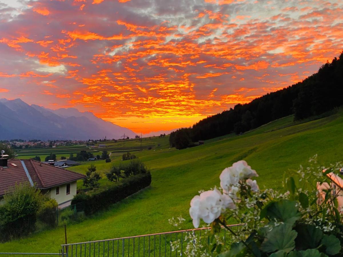 Appartment Sofi - Enjoy The View - Axams,Innsbruck Tirol Eksteriør billede